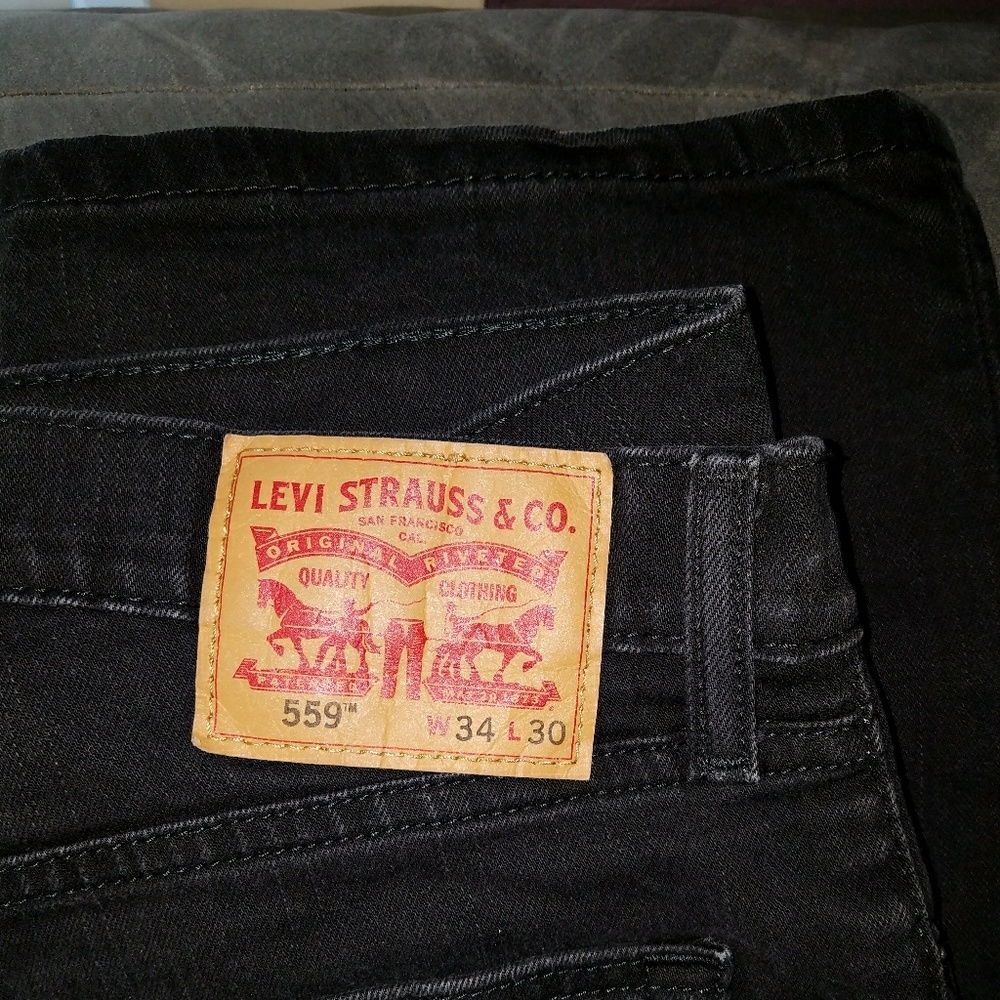 Levis 559
